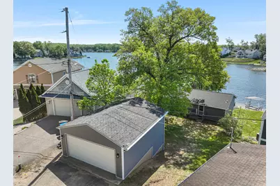 1304 N Eagle Lake Drive, Kalamazoo, MI 49009 - Photo 1