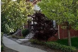 3202 Camden Dr, Troy, MI 48084 - Photo 17