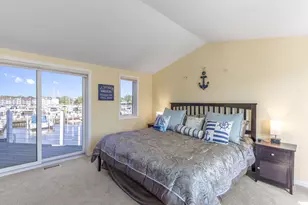 24 Harbor Isle Dr, New Buffalo, MI 49117 - Photo 23