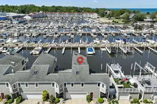 24 Harbor Isle Dr, New Buffalo, MI 49117 - Photo 3