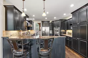 11137 Jeanette Dr, Whitmore Lake, MI 48189 - Photo 15