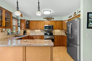 4216 Corey Cir, Ann Arbor, MI 48103 - Photo 5