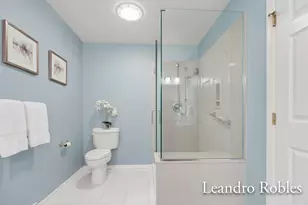 2027 Krislin Dr NE, Grand Rapids, MI 49505 - Photo 33