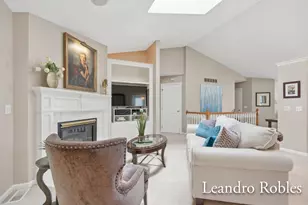 2027 Krislin Dr NE, Grand Rapids, MI 49505 - Photo 21