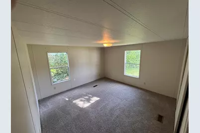 19797 S Metcalf, Edwardsburg, MI 49112 - Photo 11