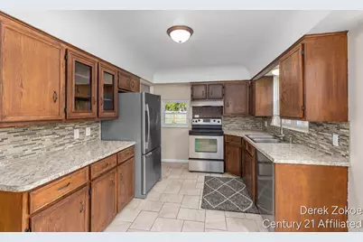 613 Shawmut Boulevard NW, Grand Rapids, MI 49504 - Photo 9