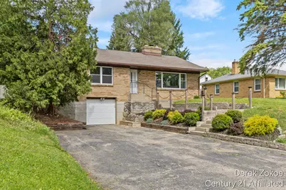 613 Shawmut Boulevard NW, Grand Rapids, MI 49504 - Photo 3