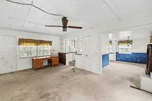 39391 Sandy Ridge Cir, Mattawan, MI 49071 - Photo 7