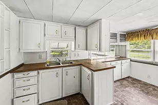 39391 Sandy Ridge Cir, Mattawan, MI 49071 - Photo 5