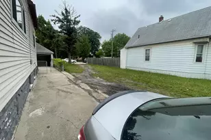 2954 Goodson St, Hamtramck, MI 48212 - Photo 7
