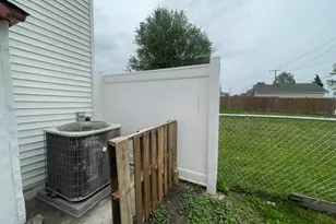 2954 Goodson St, Hamtramck, MI 48212 - Photo 13