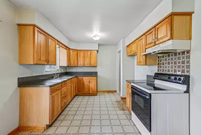 524 Winters Eave Drive, Flushing, MI 48433 - Photo 15