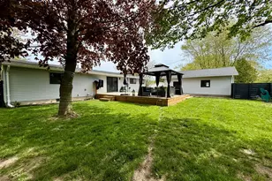 906 Mitchell St, Ludington, MI 49431 - Photo 63
