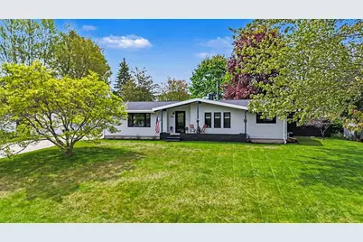 906 Mitchell Street, Ludington, MI 49431 - Photo 7