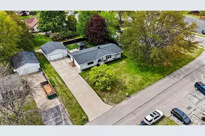 906 Mitchell Street, Ludington, MI 49431 - Photo 27