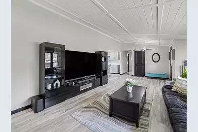 906 Mitchell Street, Ludington, MI 49431 - Photo 25