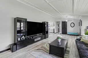 906 Mitchell St, Ludington, MI 49431 - Photo 25