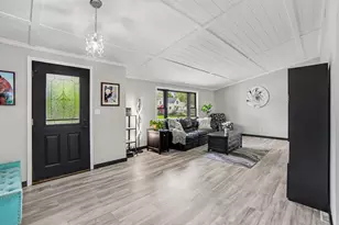 906 Mitchell St, Ludington, MI 49431 - Photo 23