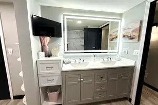 906 Mitchell St, Ludington, MI 49431 - Photo 33
