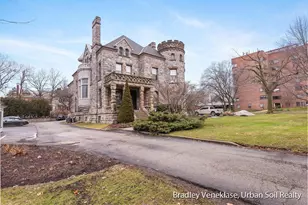 455 Cherry St SE, Grand Rapids, MI 49503 - Photo 1