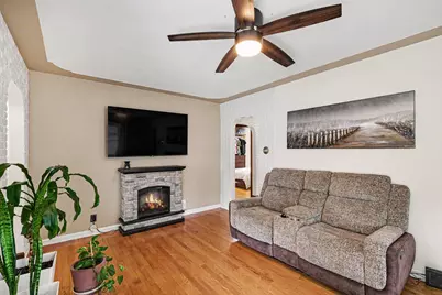 3438 Byron Center Avenue SW, Wyoming, MI 49519 - Photo 3