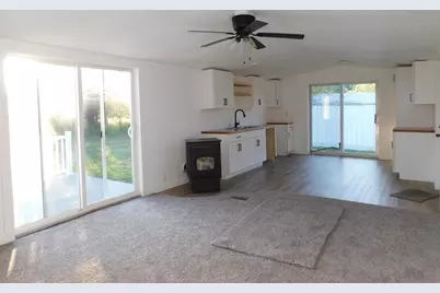 10485 Bagley Avenue, Grant, MI 49327 - Photo 7