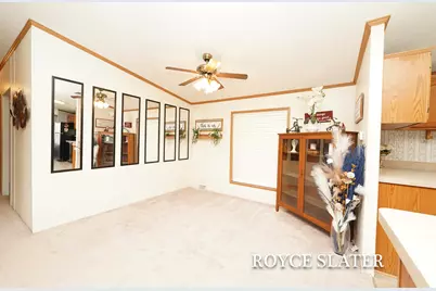 4001 E Wembley Lane, Kalamazoo, MI 49009 - Photo 13