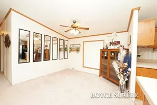 4001 E Wembley Ln, Kalamazoo, MI 49009 - Photo 13