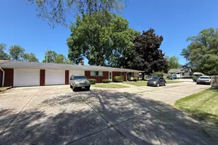 521 N Harris Rd, Ypsilanti, MI 48198 - Photo 3