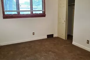 1577 Andrea St, Ypsilanti, MI 48198 - Photo 15