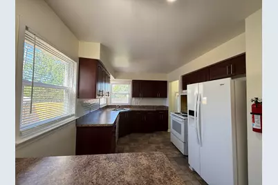 1650 S Harris, Ypsilanti, MI 48198 - Photo 11