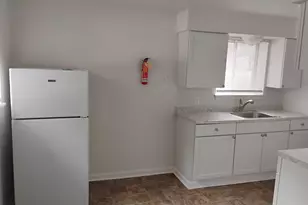 938 Grove Rd, Ypsilanti, MI 48198 - Photo 5