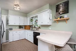 2251 Meurs Ct SW, Wyoming, MI 49519 - Photo 7