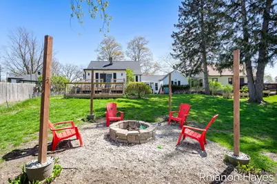 2251 Meurs Court SW, Wyoming, MI 49519 - Photo 27