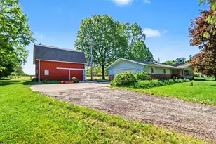 9880 N 16th St, Plainwell, MI 49080 - Photo 23