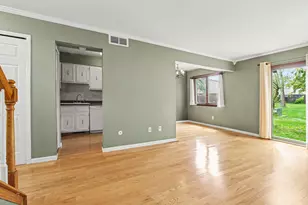 1935 Sheffield Dr, Ypsilanti, MI 48198 - Photo 9