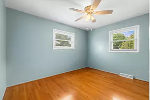 3233 Grange Rd, Trenton, MI 48183 - Photo 19