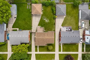 3233 Grange Rd, Trenton, MI 48183 - Photo 35