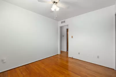 3233 Grange Road, Trenton, MI 48183 - Photo 15