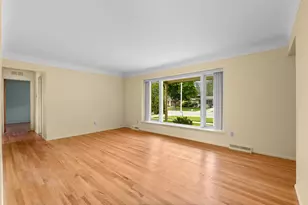 3233 Grange Rd, Trenton, MI 48183 - Photo 7