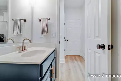 5609 E Grove Drive SE, Grand Rapids, MI 49512 - Photo 25