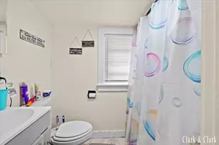 720 Hill Ave, Muskegon, MI 49442 - Photo 7
