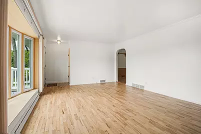 23904 Avenue C, Edwardsburg, MI 49112 - Photo 5