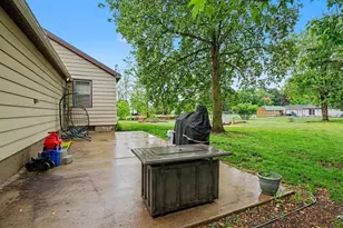 604 E Chicago Rd, White Pigeon, MI 49099 - Photo 25