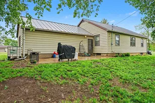 604 E Chicago Rd, White Pigeon, MI 49099 - Photo 23