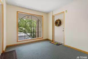 3042 W Crystal Waters Dr, Holland, MI 49424 - Photo 3