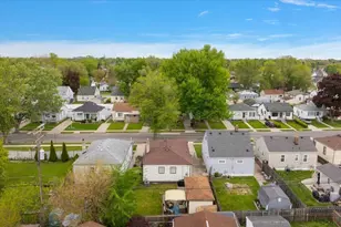 539 Mayflower Ave, Lincoln Park, MI 48146 - Photo 39