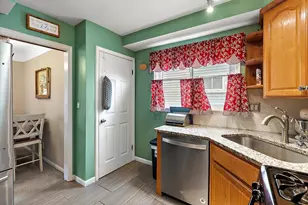539 Mayflower Ave, Lincoln Park, MI 48146 - Photo 15