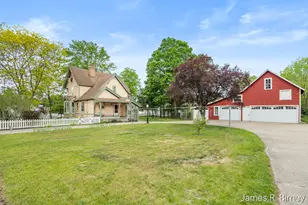 529 Avery St, Lowell, MI 49331 - Photo 43