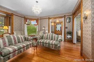 529 Avery St, Lowell, MI 49331 - Photo 7